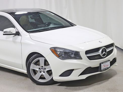 Used 2015 Mercedes-Benz CLA 250 CLA 250 image 2