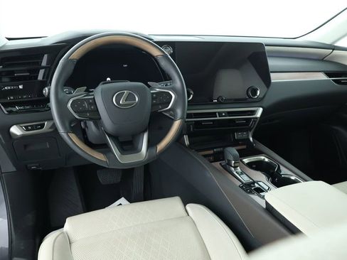 Used 2023 Lexus RX 350 image 11