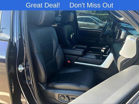 Used 2024 Toyota Tundra Platinum image 9