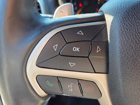 Used 2014 Jeep Grand Cherokee Limited image 23