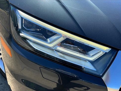 Used 2019 Audi Q5 2.0T Premium Plus w/ Premium Plus Package image 28