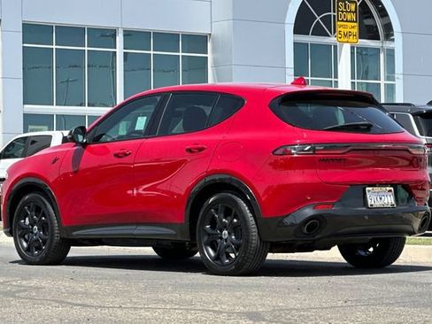 Certified 2024 Dodge Hornet R/T Plus w/ R/T Blacktop Package image 5