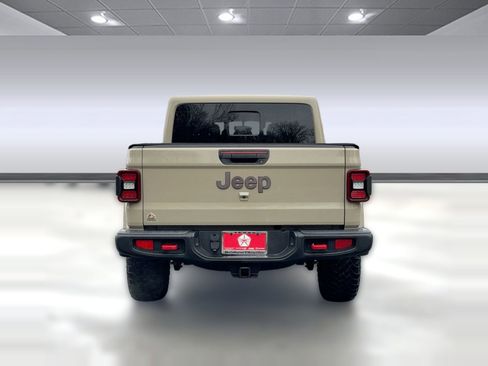 Used 2020 Jeep Gladiator Rubicon image 10