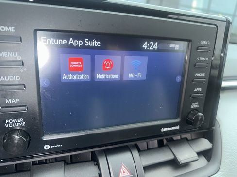 Used 2020 Toyota RAV4 XLE w/ All Weather Liner Package image 20