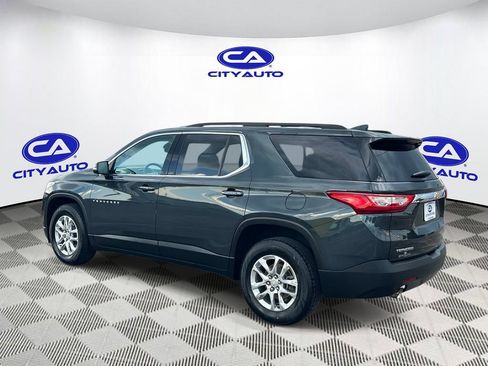 Used 2021 Chevrolet Traverse LT FWD image 5