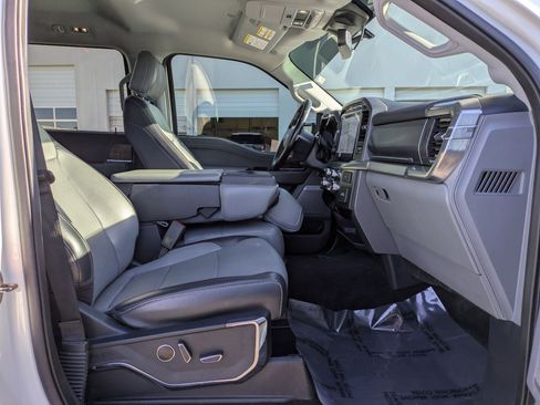 Used 2021 Ford F150 Lariat AWD/4WD image 29
