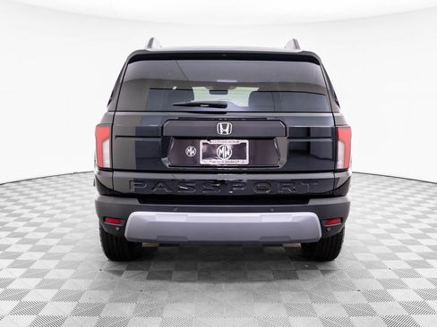 Certified 2026 Honda Passport RTL image 5