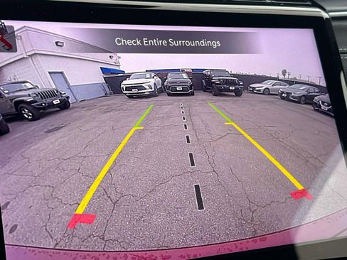 Used 2024 Jeep Grand Cherokee Limited image 28