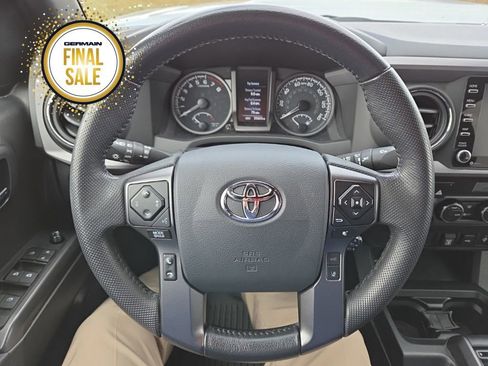 Used 2023 Toyota Tacoma TRD Sport image 28