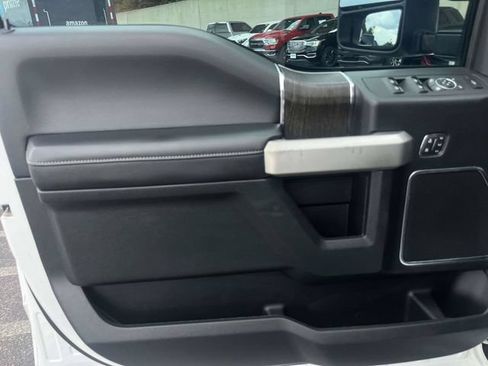 Used 2020 Ford F450 Lariat w/ Lariat Ultimate Package AWD/4WD image 18