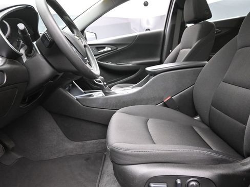 Used 2024 Chevrolet Malibu LT image 13