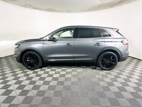 Used 2022 Lincoln Nautilus Reserve w/ Monochromatic Package FWD image 6