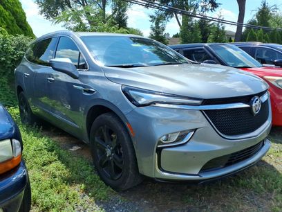 Used 2024 Buick Enclave Essence w/ Experience Buick Package