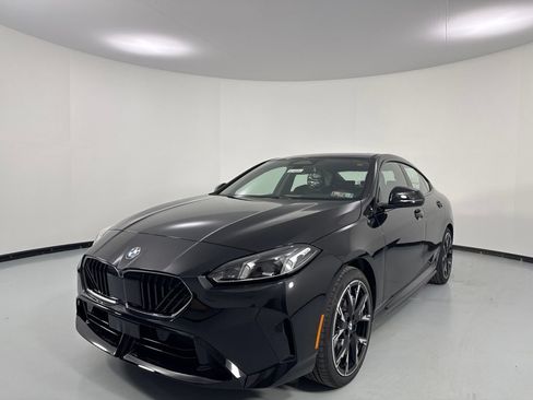 New 2026 BMW 228i xDrive w/ Technology Package AWD/4WD image 3
