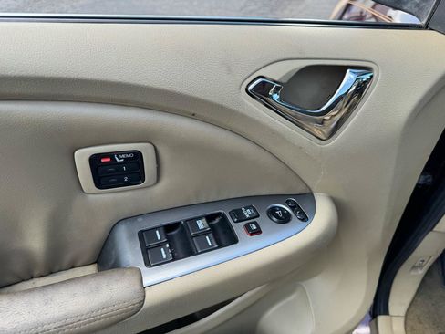 Used 2010 Honda Odyssey Touring image 19