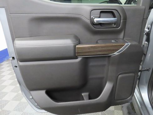 Used 2020 Chevrolet Silverado 1500 LT Trail Boss w/ Convenience Package image 57