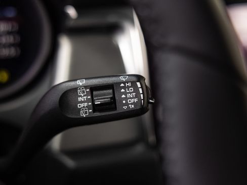 Certified 2026 Porsche Macan AWD/4WD image 46