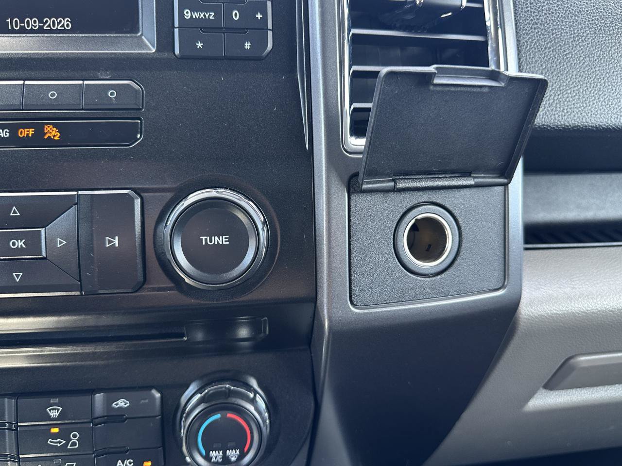 Used 2016 Ford F150 XLT AWD/4WD image 60