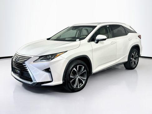 Used 2017 Lexus RX 350 FWD w/ Premium Package image 3