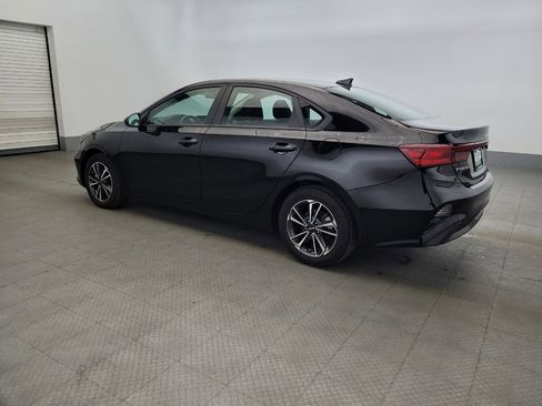Used 2024 Kia Forte LXS FWD image 3
