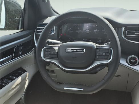 New 2026 Jeep Grand Wagoneer Limited AWD/4WD image 9