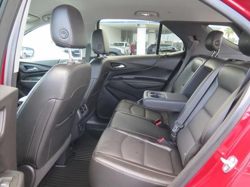 Used 2020 Chevrolet Equinox Premier FWD image 16
