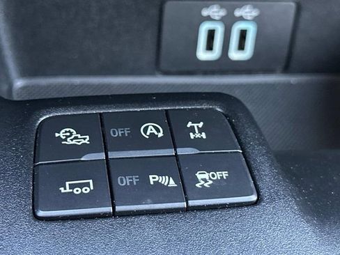 Used 2019 Ford Ranger Lariat w/ Equipment Group 501A Mid image 28