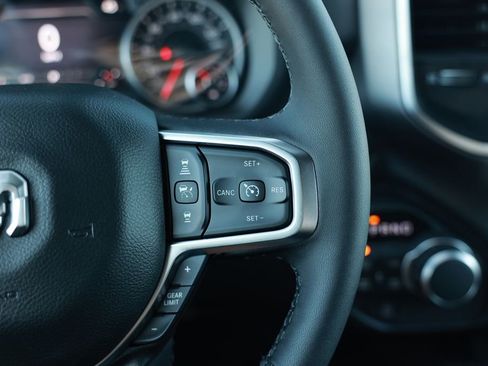 New 2026 RAM 1500 4x4 Crew Cab image 20