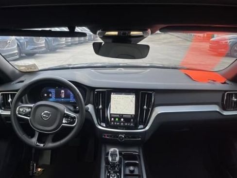 Used 2024 Volvo S60 B5 Plus w/ Climate Package FWD image 4