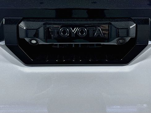 New 2026 Toyota Tundra Platinum AWD/4WD image 20