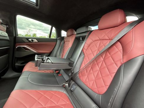Used 2024 BMW X6 M60i AWD/4WD image 26