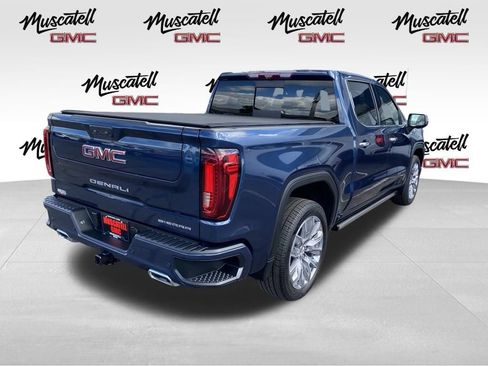 Used 2022 GMC Sierra 1500 Denali w/ Denali Reserve Package AWD/4WD image 7