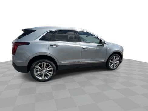 Certified 2023 Cadillac XT5 Premium Luxury AWD/4WD image 8