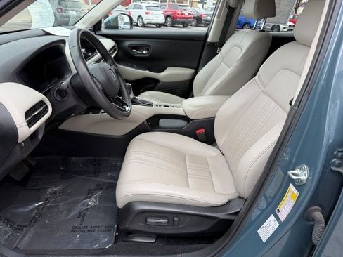 Used 2024 Honda HR-V EX-L image 11