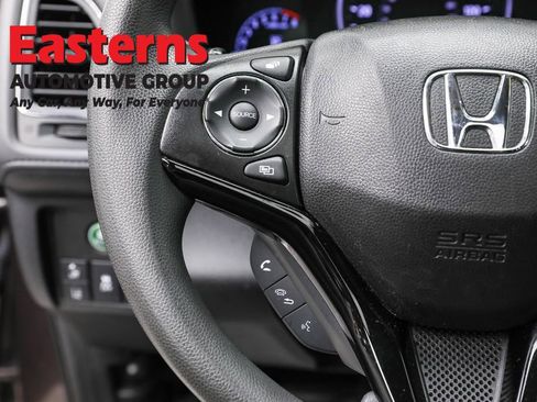 Used 2019 Honda HR-V EX image 15
