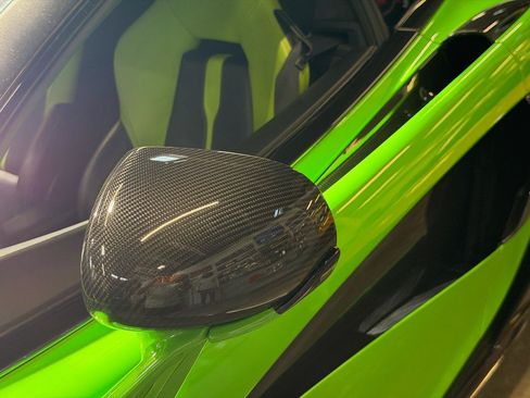Used 2020 McLaren 600LT Spider RWD image 22
