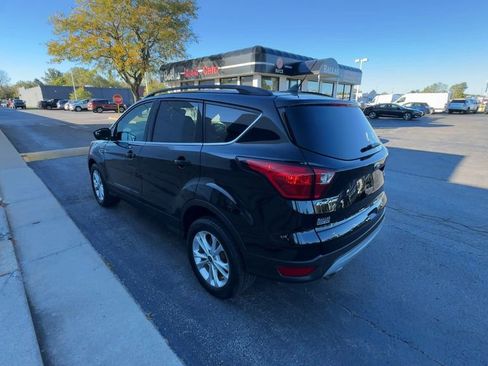 Used 2019 Ford Escape SEL image 6