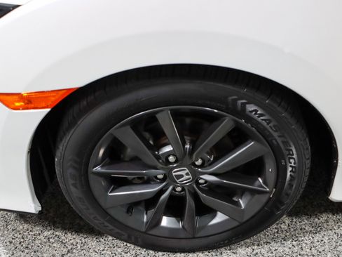 Used 2020 Honda Civic EX image 11