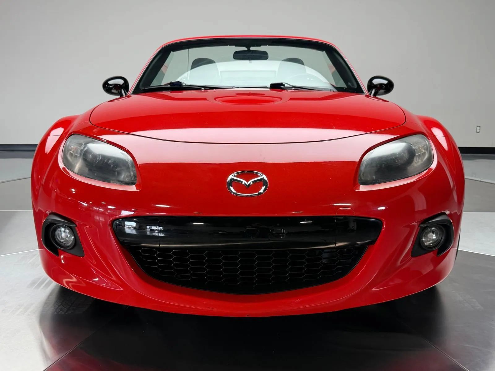 Used 2013 MAZDA MX-5 Miata Club RWD image 3