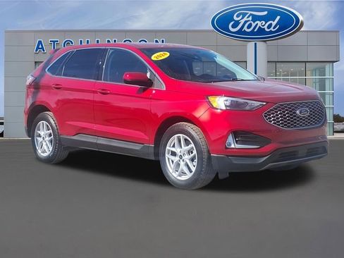 Used 2024 Ford Edge SEL w/ Convenience Package image 9