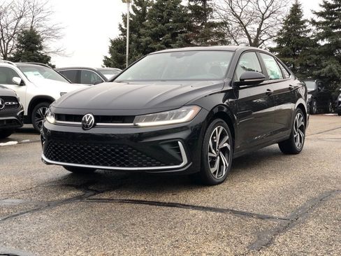 New 2026 Volkswagen Jetta SEL image 3
