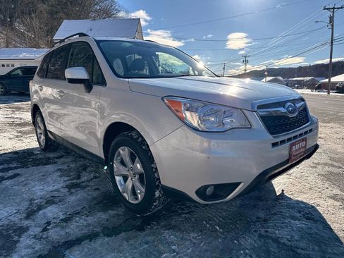 Used 2014 Subaru Forester 2.5i Limited image 3
