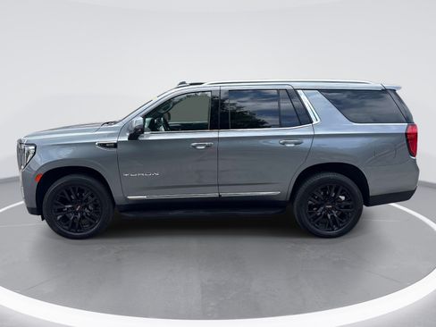 Used 2022 GMC Yukon SLT w/ SLT Premium Package AWD/4WD image 5