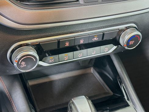 Used 2024 Nissan Altima 2.5 SR image 22