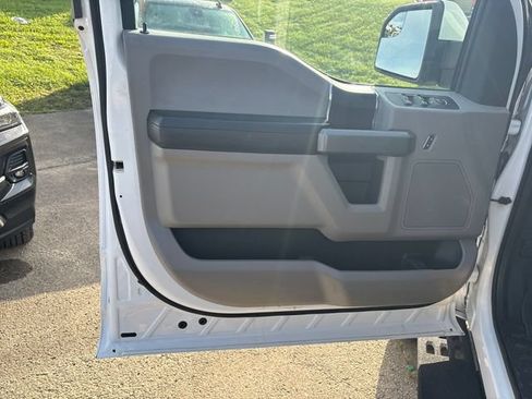 Used 2018 Ford F150 XLT AWD/4WD image 7
