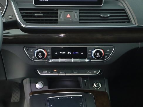 Used 2019 Audi Q5 2.0T Premium Plus image 20