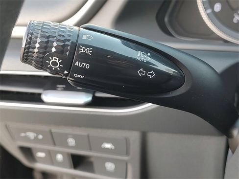 Used 2022 Hyundai Sonata SE image 22