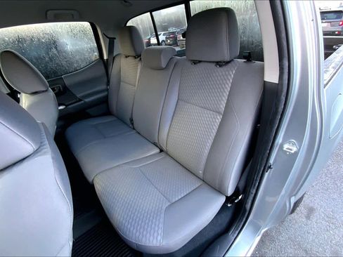 Used 2022 Toyota Tacoma SR5 image 20