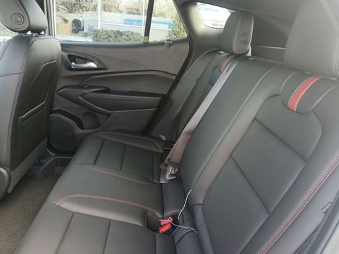 New 2026 Chevrolet Trax RS w/ Sunroof Package image 22