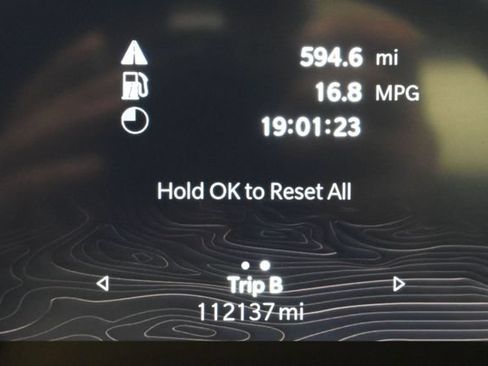Used 2021 Jeep Grand Cherokee L Overland w/ Luxury Tech Group IV AWD/4WD image 4